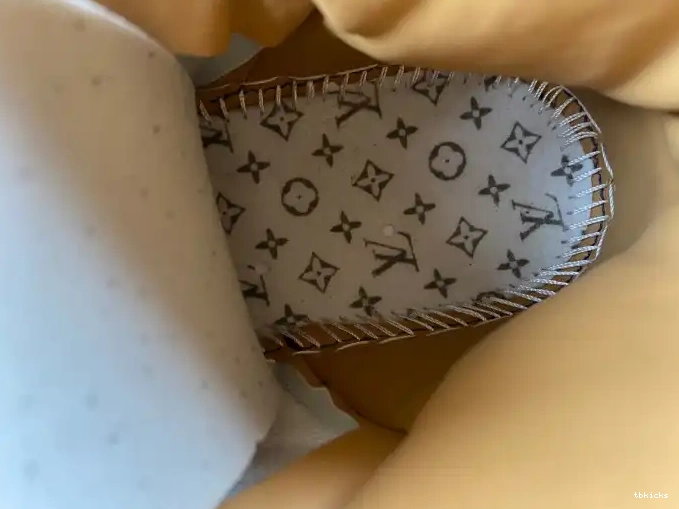Rep TBK OFF-WHITE Jordan LV x 1 Air 0528